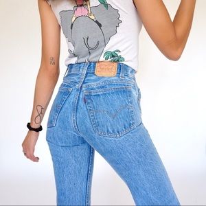 Vintage 701 Levi’s Jeans size 22/23